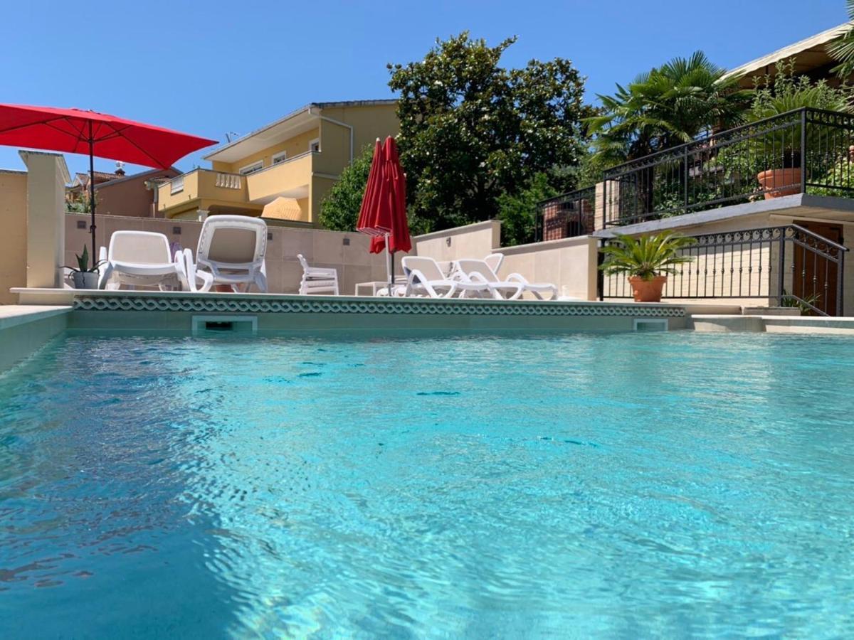 Grand Pool Apartment Ika-Opatija Exteriér fotografie