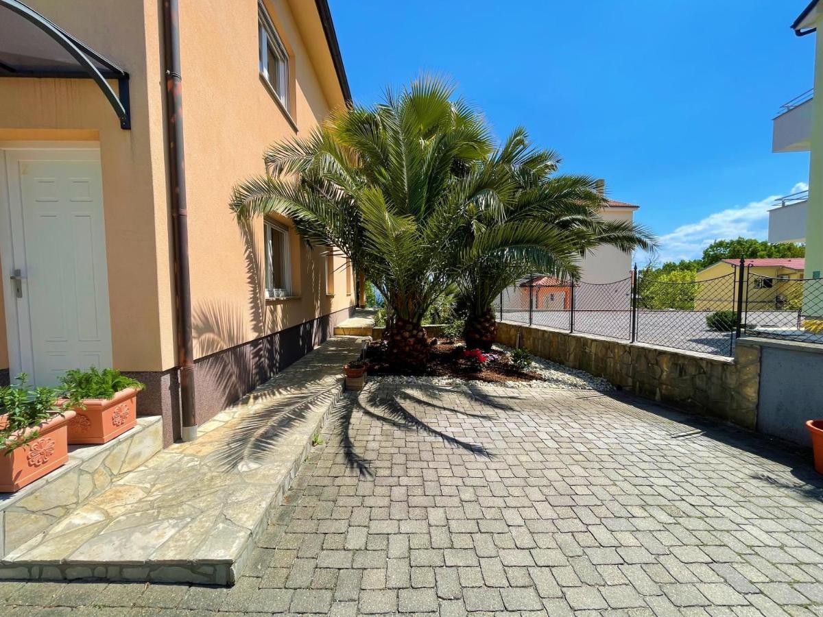 Grand Pool Apartment Ika-Opatija Exteriér fotografie